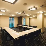 호텔 By Ihg