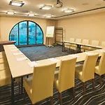 Hotel By Ihg