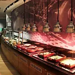 호텔 By Ihg 4*