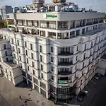 Hotel By Ihg