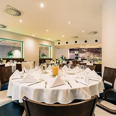 By Ihg Łódź