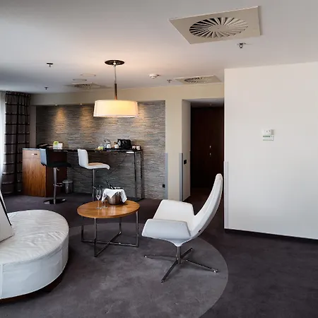 By Ihg Łódź