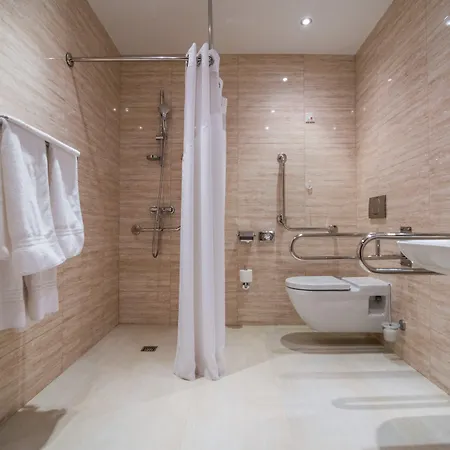 Hotel By Ihg 4*