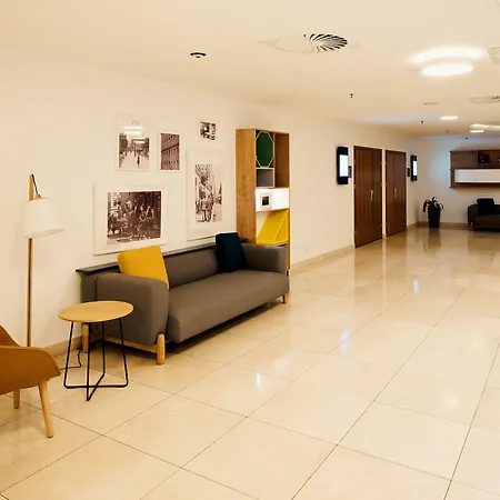 By Ihg Hotel Lodz (Lodz)