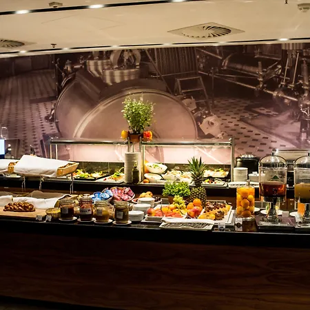 By Ihg Hotel