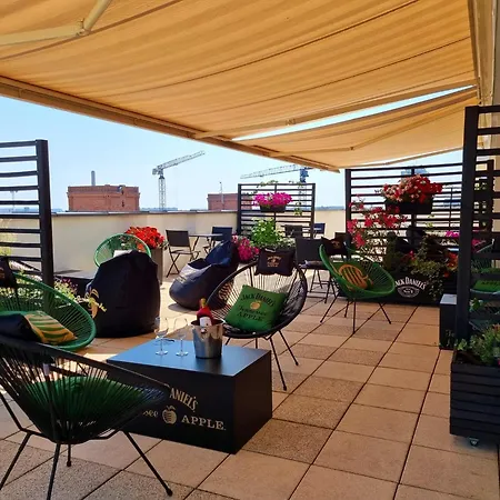 By Ihg 4* Łódź