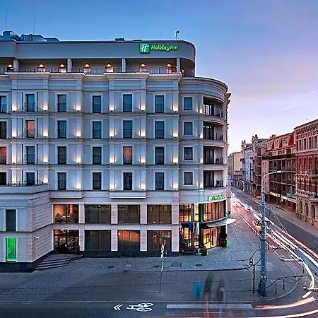 Hotel By Ihg