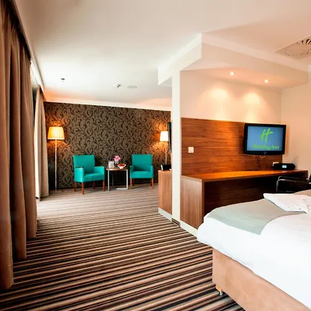 By Ihg Hotel 4*