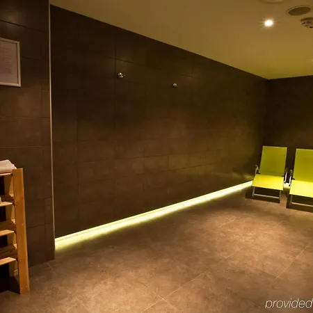 By Ihg Hotel Lodz