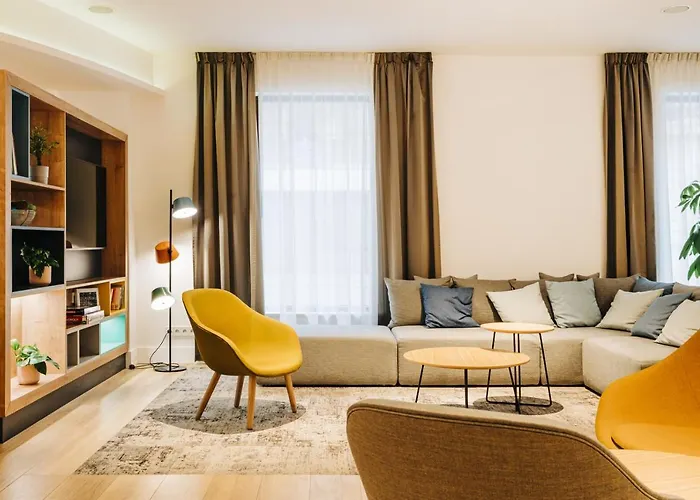 By Ihg 4* Лодзь