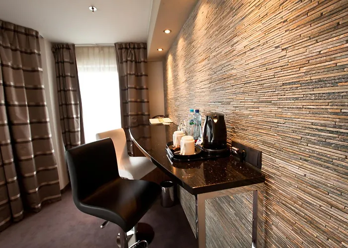 By Ihg فندق وودج