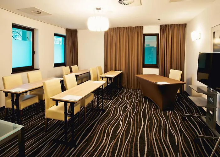 By Ihg Отель 4*